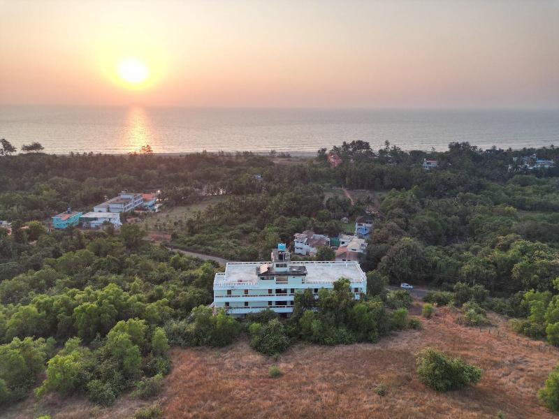 SPARV Aulakhs Resort - Near Mandrem Beach image