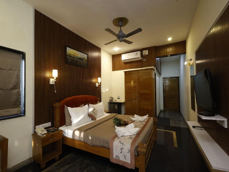 SPARV Aulakhs Resort - Near Mandrem Beach image