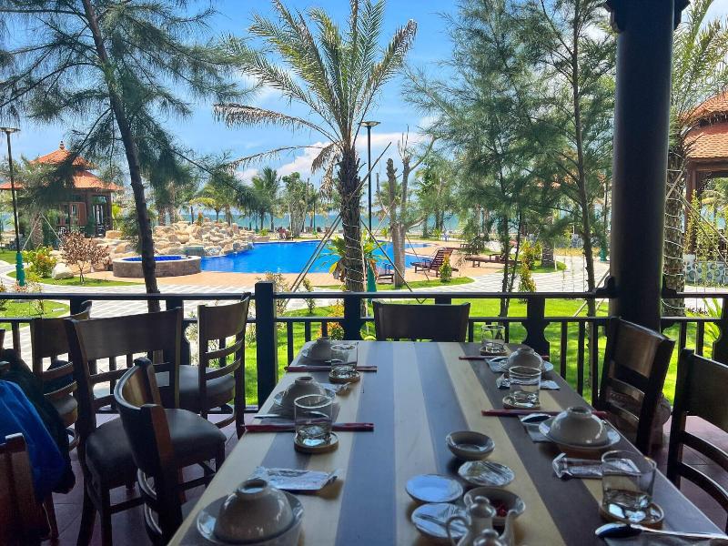 Hodota Cam Binh Resort Spa Lagi Beach image