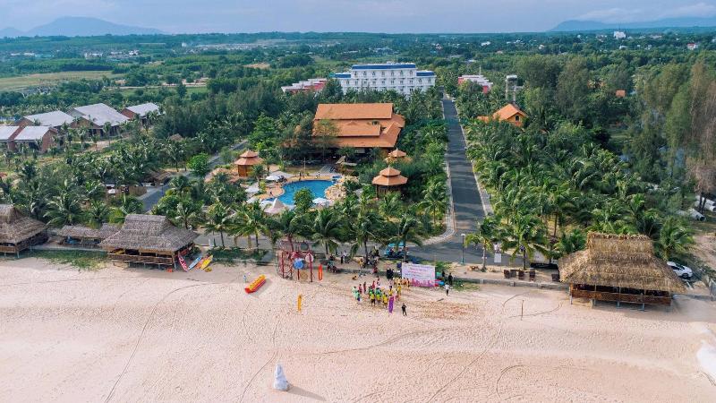 Hodota Cam Binh Resort Spa Lagi Beach image