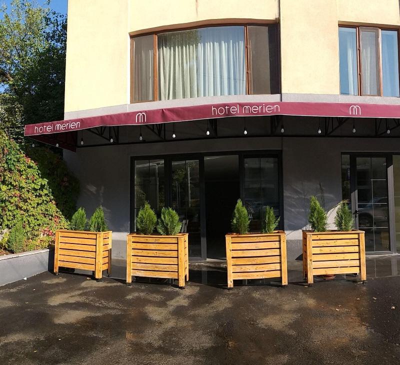 Hotel Merien image