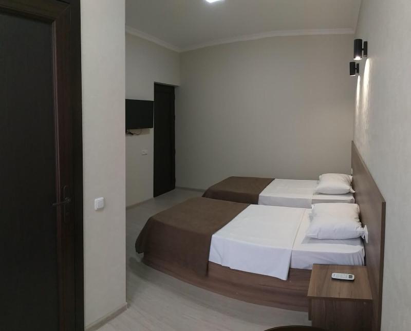 Hotel Merien image