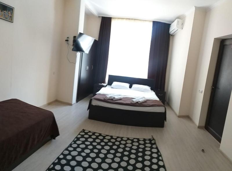 Hotel Merien image