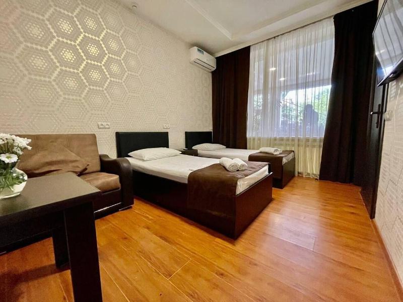 Hotel Merien image