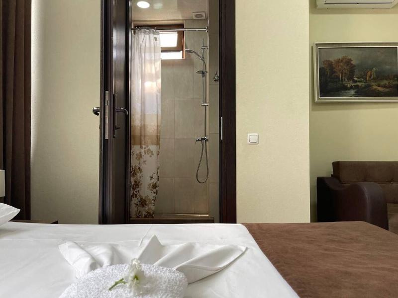 Hotel Merien image