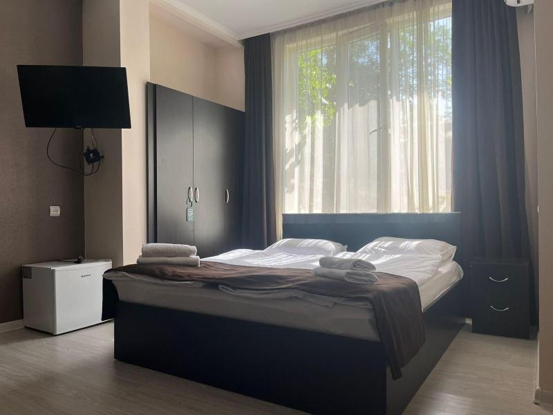 Hotel Merien image
