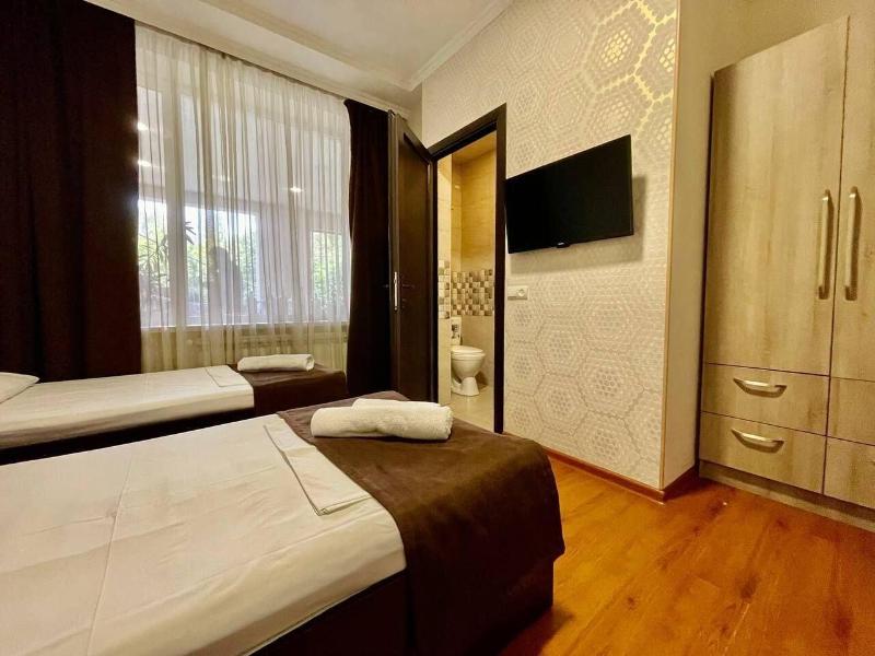 Hotel Merien image