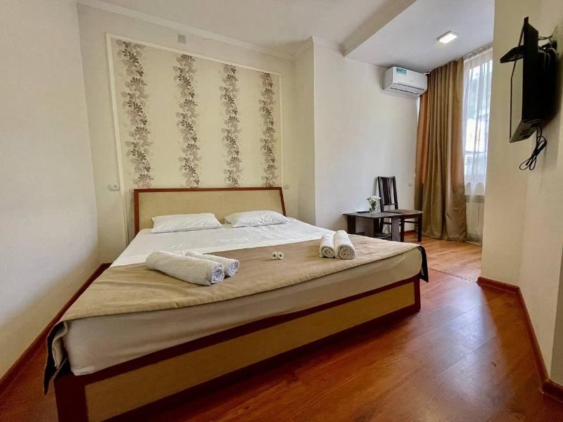 Hotel Merien image