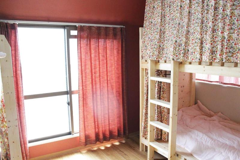 Guesthouse Yours Hostel image