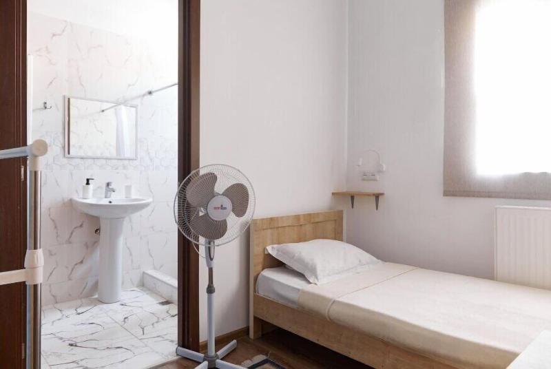 Moosica Hostel image