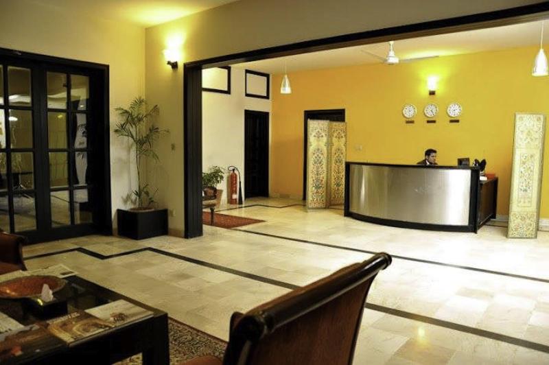 Riviera Guest House image