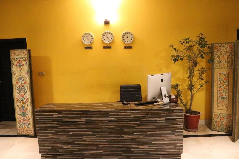 Riviera Guest House image
