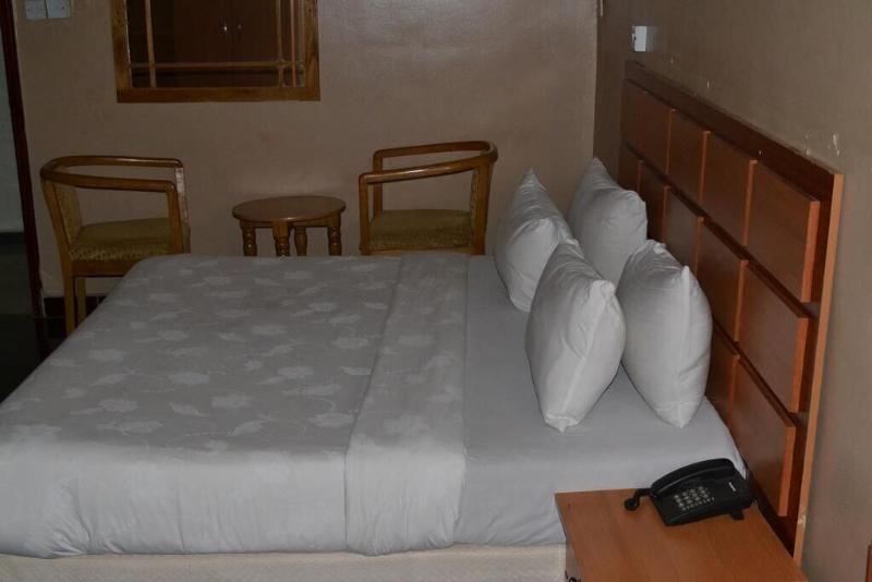 Gracious Hotel image