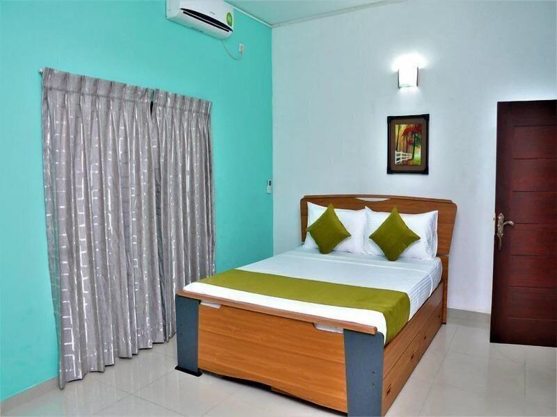 Chrish Residence image