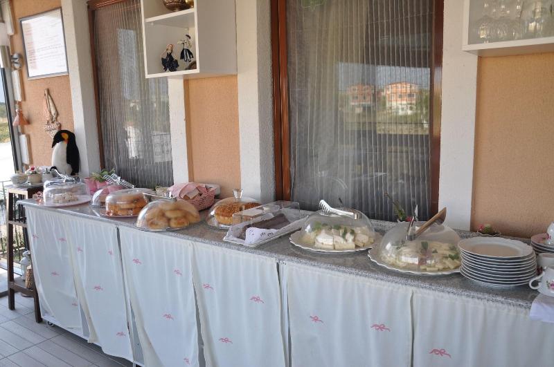 Ede Apart Hotel image
