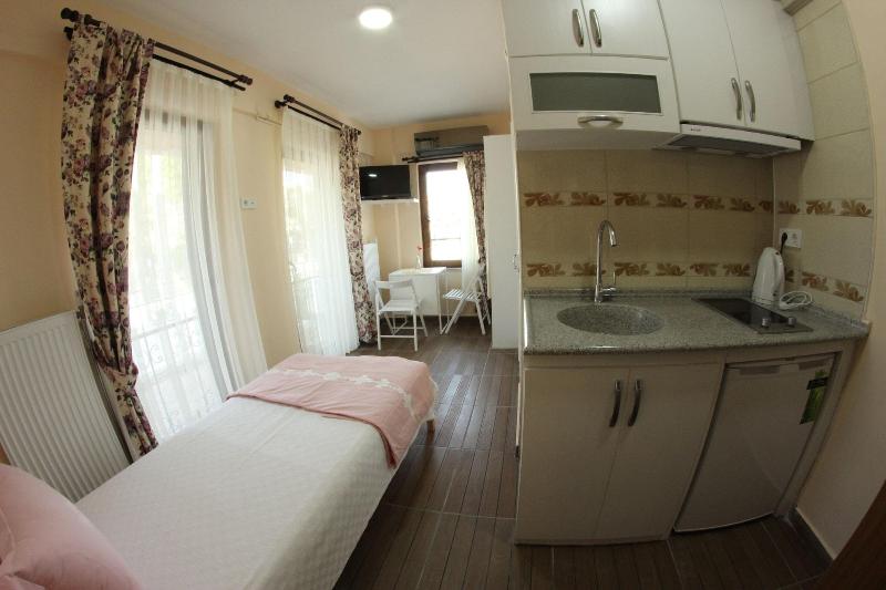 Ede Apart Hotel image