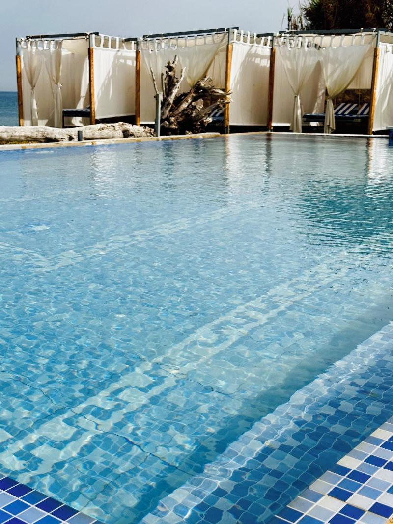 Damour Country Club image