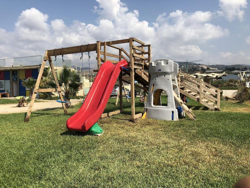 Damour Country Club image