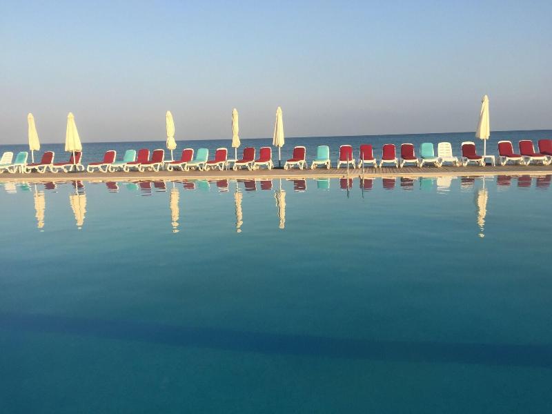 Damour Country Club image