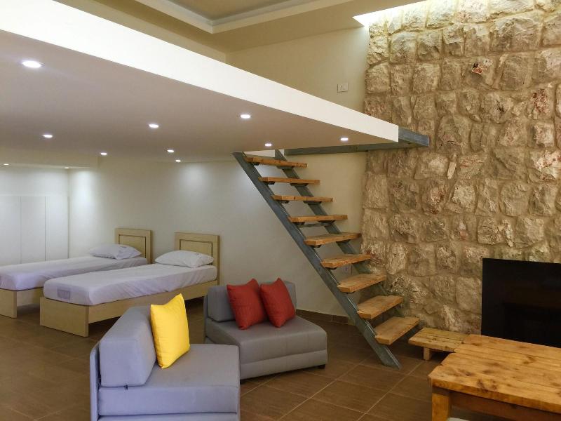 Damour Country Club image