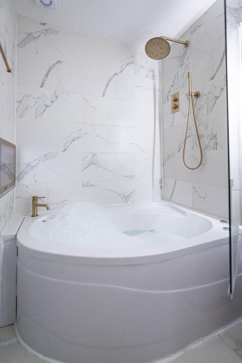 Manhattan Luxury Suites image