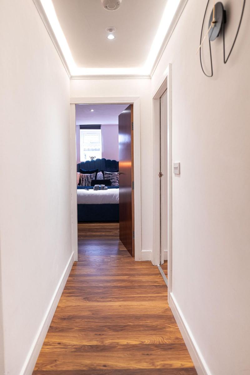 Manhattan Luxury Suites image