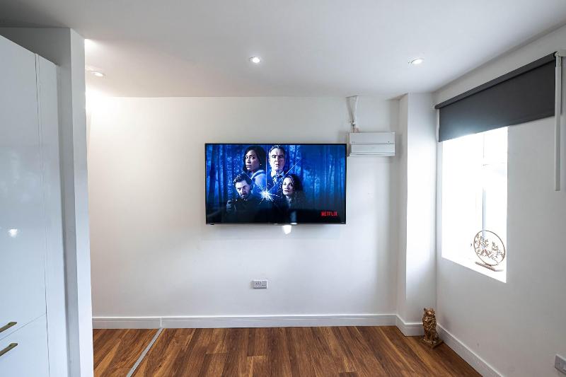 Manhattan Luxury Suites image