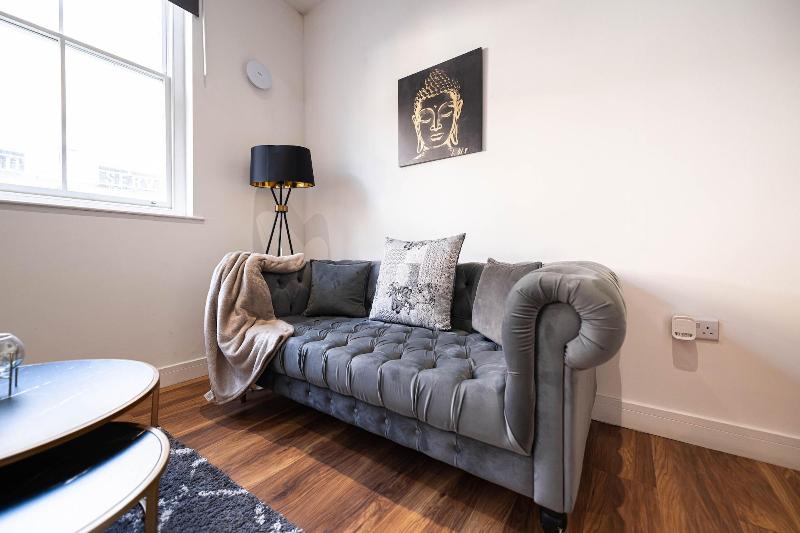 Manhattan Luxury Suites image