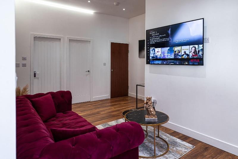 Manhattan Luxury Suites image