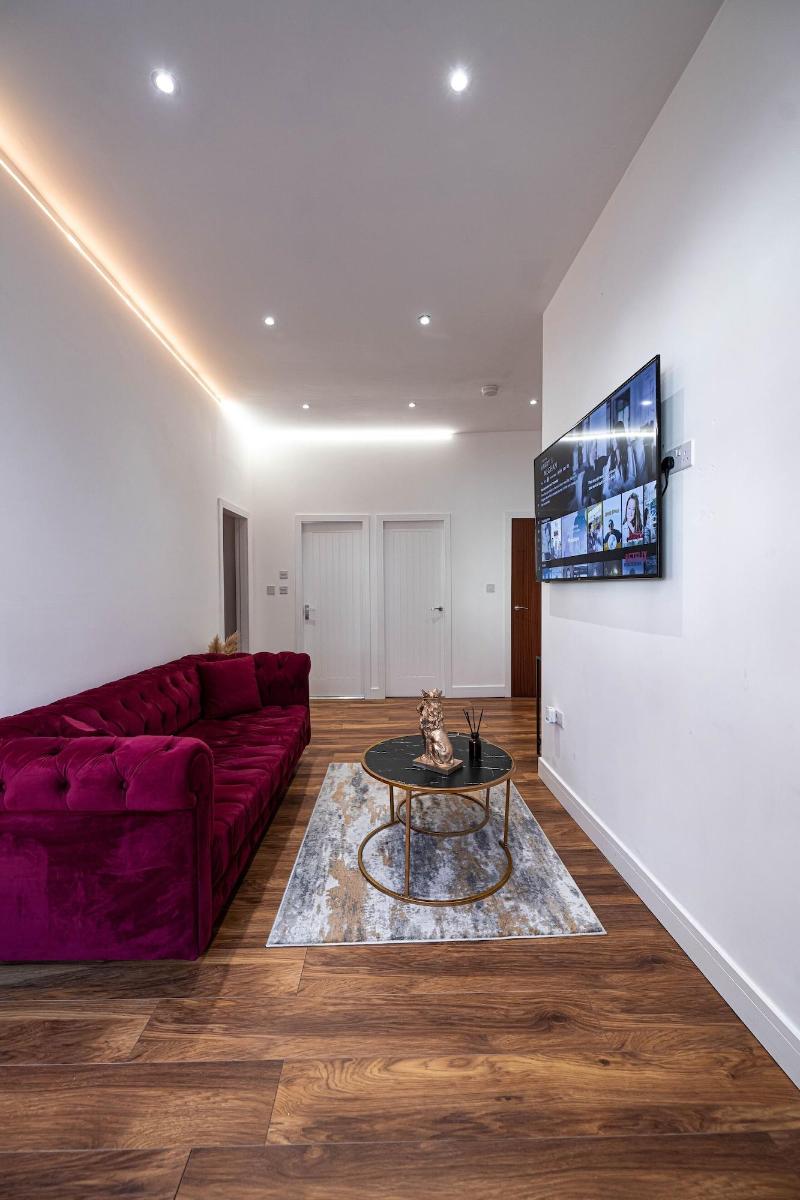 Manhattan Luxury Suites image