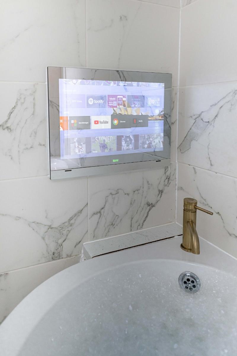 Manhattan Luxury Suites image