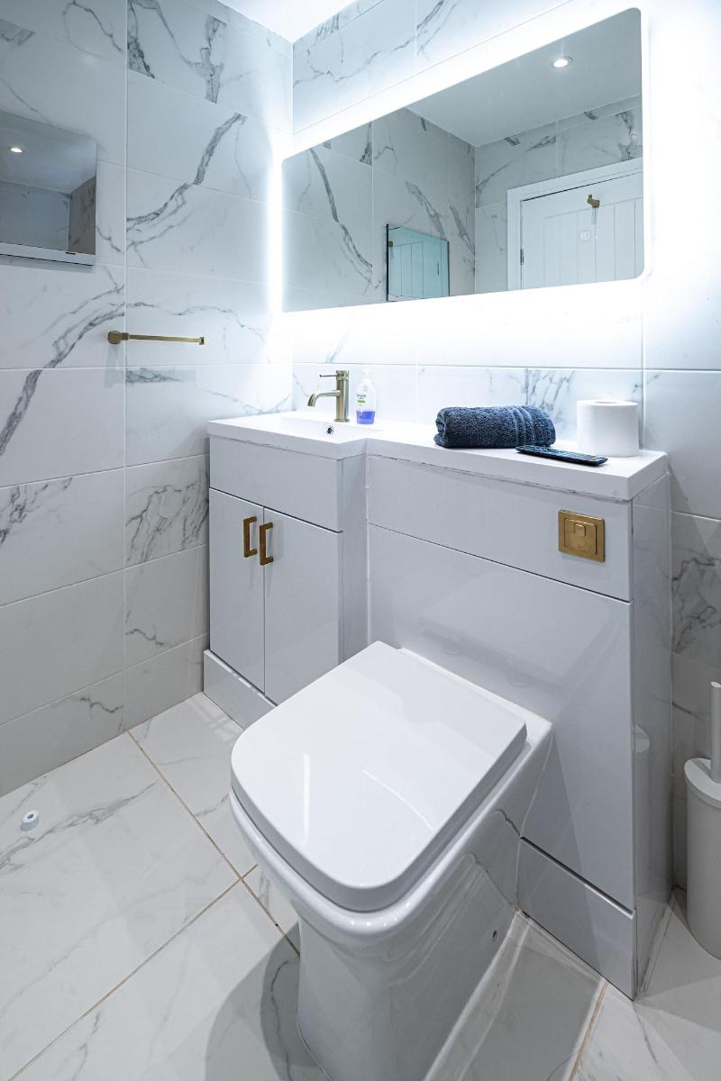 Manhattan Luxury Suites image