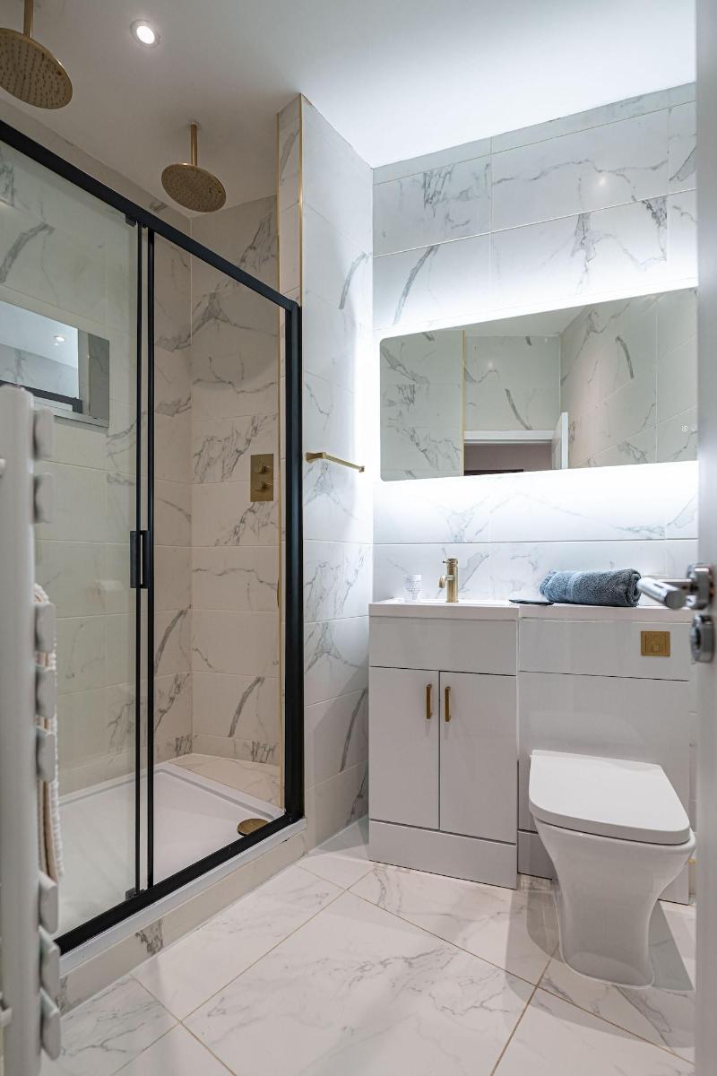 Manhattan Luxury Suites image