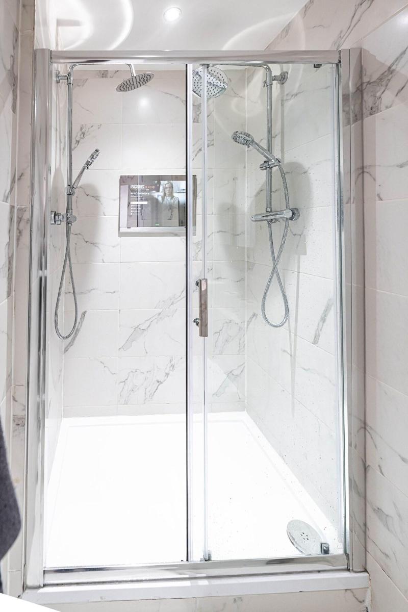 Manhattan Luxury Suites image