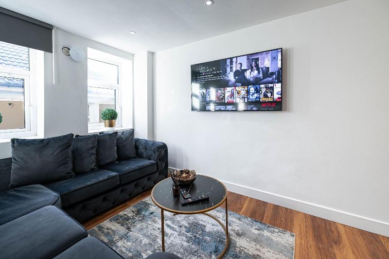 Manhattan Luxury Suites image