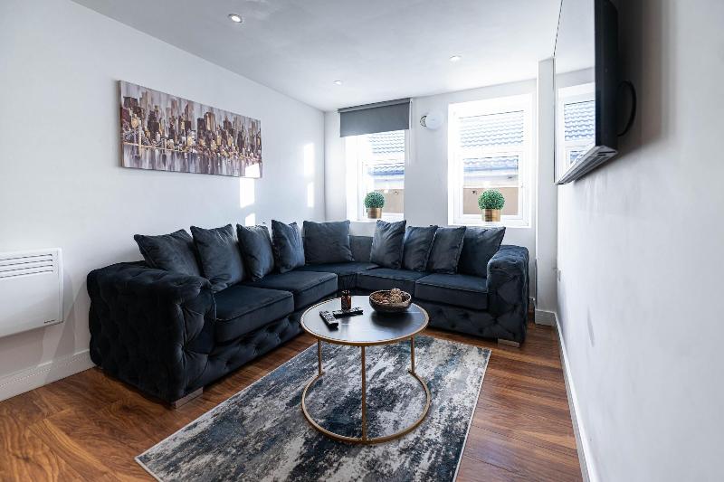 Manhattan Luxury Suites image