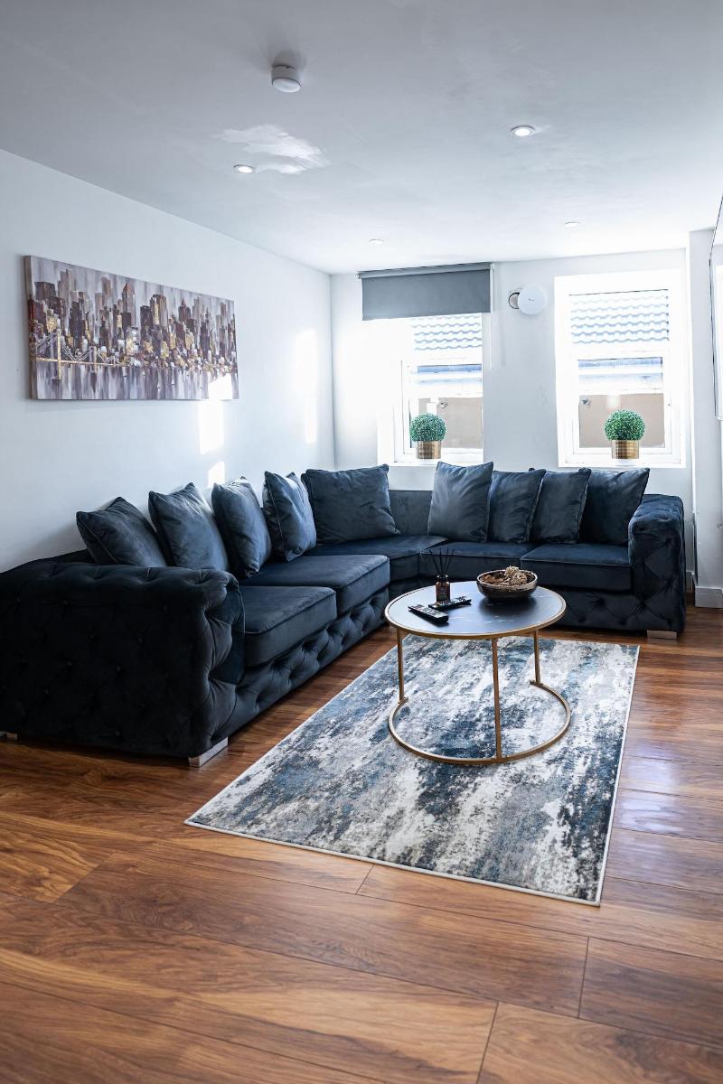 Manhattan Luxury Suites image