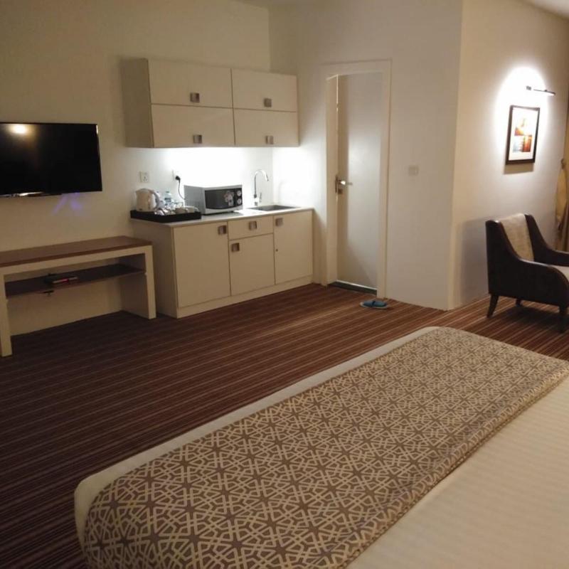 West Inn image