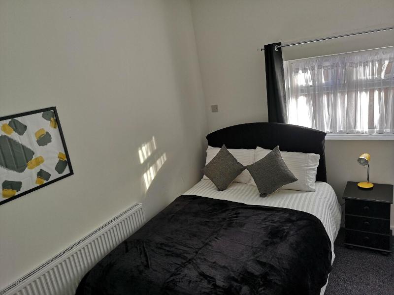 Havering Guest House image