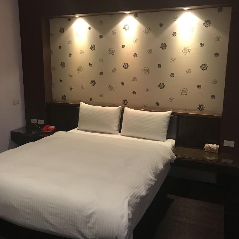 Baseball Exquisite Hotel image