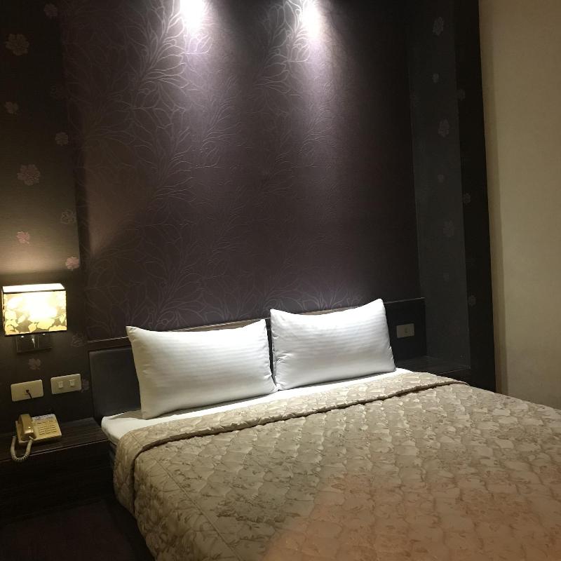 Baseball Exquisite Hotel image