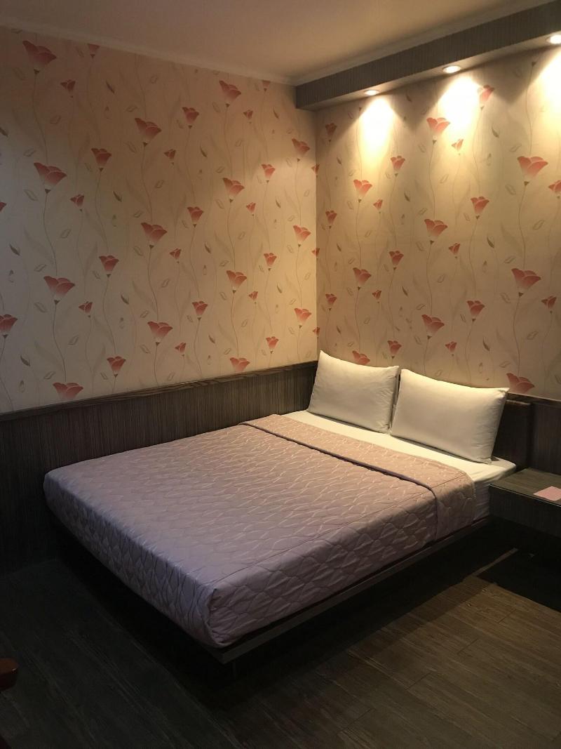 Baseball Exquisite Hotel image