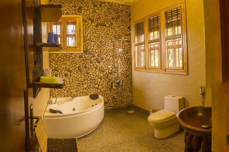 Dawilderness Holiday Homes image