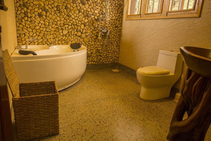 Dawilderness Holiday Homes image
