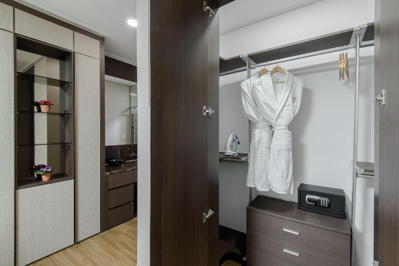 Elite Apart Hotel image