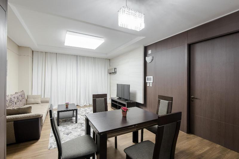 Elite Apart Hotel image