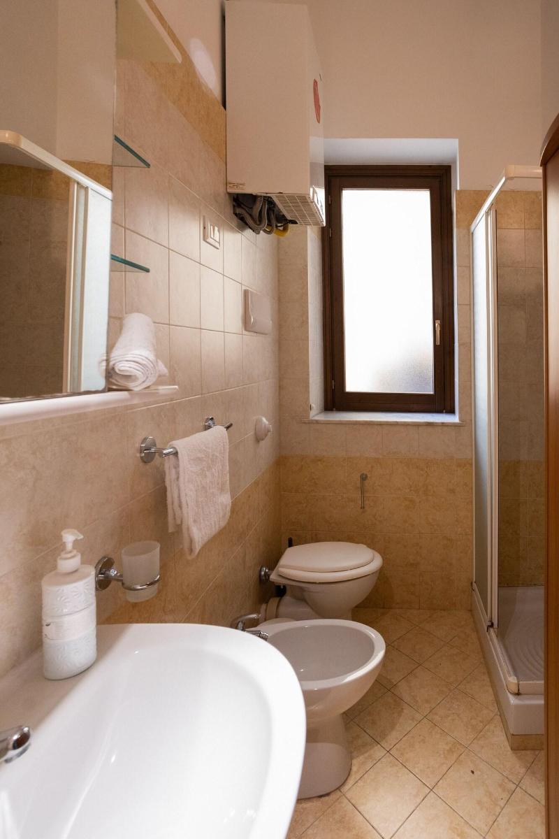 Hola Cathedral House image