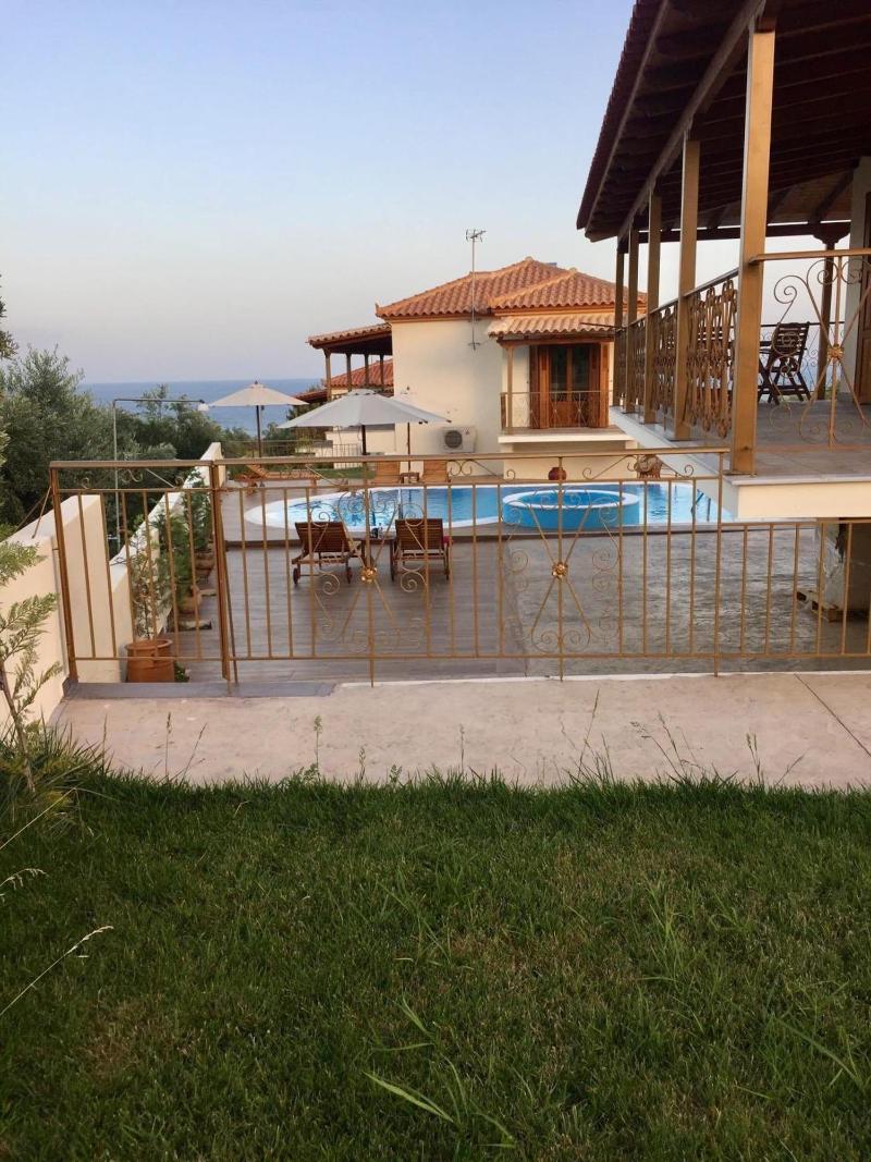 Driopes Villas image
