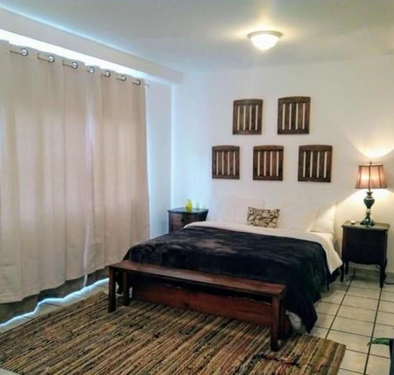 Cinco Hotel image