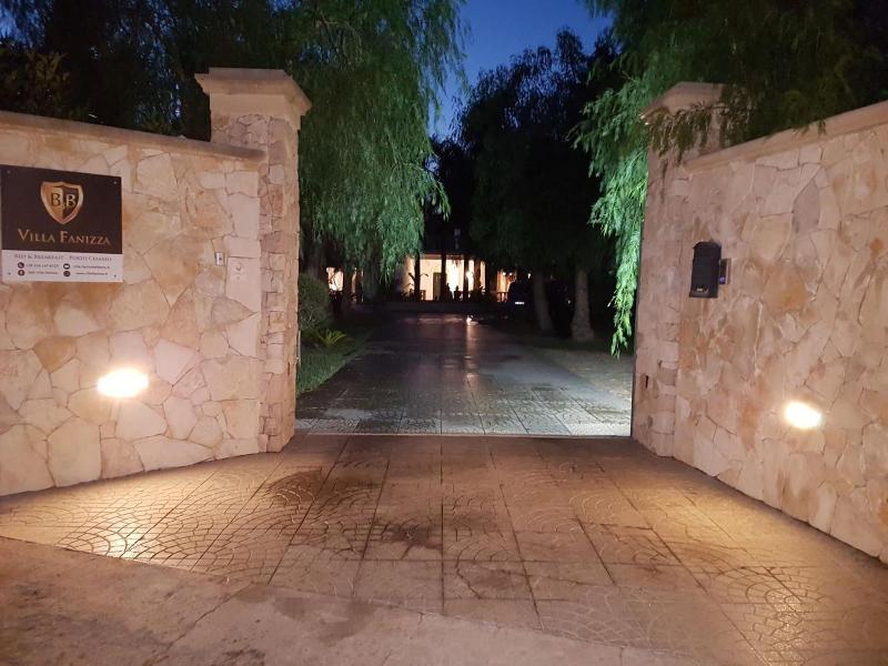 Villa Fanizza image